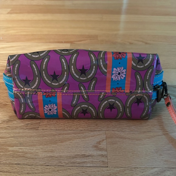 Catchfly Vinyl Cosmetic Bag Wristlet Horseshoes Pink Turquoise - Picture 7 of 10